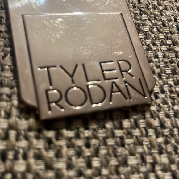 TYLER RODAN KEY CHAIN - Picture 2 of 3